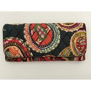Vera Bradley Large RFID Trifold Wallet Magnetic Close Paisley Cotton Card Holder